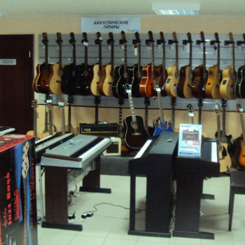 Музыкальный на таганке. Магазин музыкальных инструментов на марата. Музыкальные магазины в москве гитары. Музыкальный на таганке. Музторг музыкальный магазин.