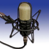 Октава МК-105 Профессиональный студийный конденсаторный микрофон с большой диафрагмой, черный, в деревянном футляре - фото 3